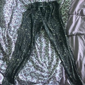 Green leopard pattern pants